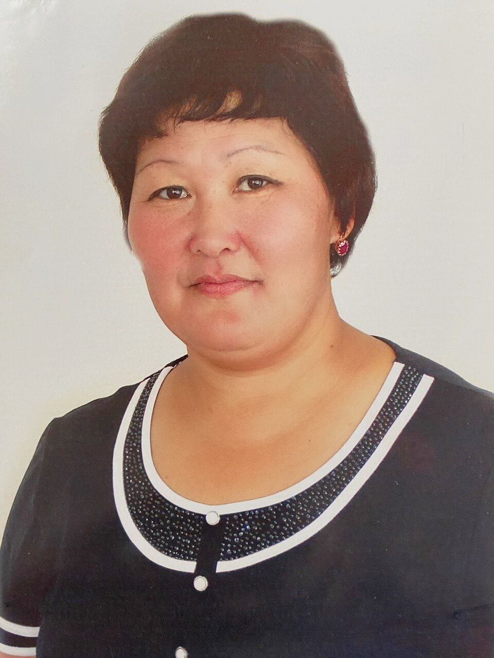 Бальжирова Лариса Валерьевна.